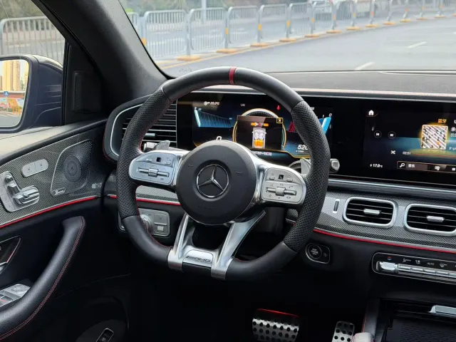Mercedes-Benz GLE Coupe AMG — Фото автомобиля 7