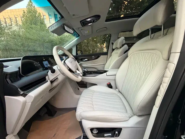 Forthing Xinghai V9 — Фото автомобиля 13