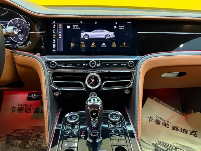 Bentley Flying Spur — Фото автомобиля 16