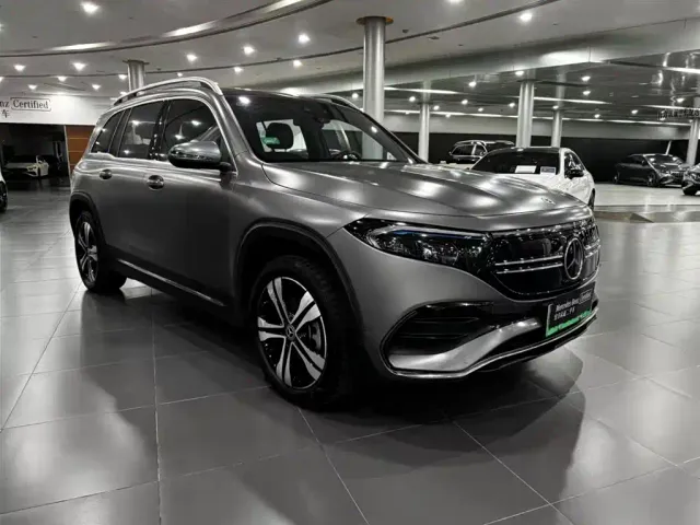 Mercedes-Benz EQB — Фото автомобиля 7