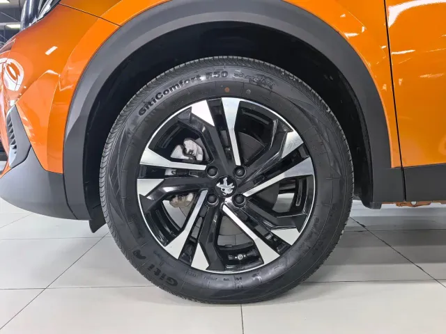 Peugeot 2008 — Фото автомобиля 6