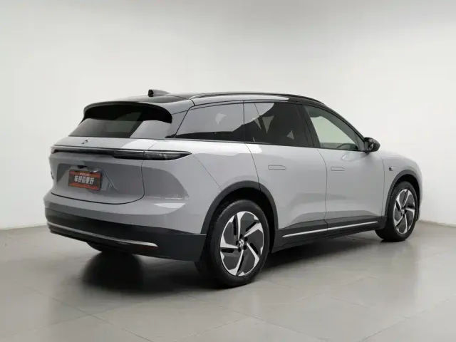 Nio ES6 — Фото автомобиля 2
