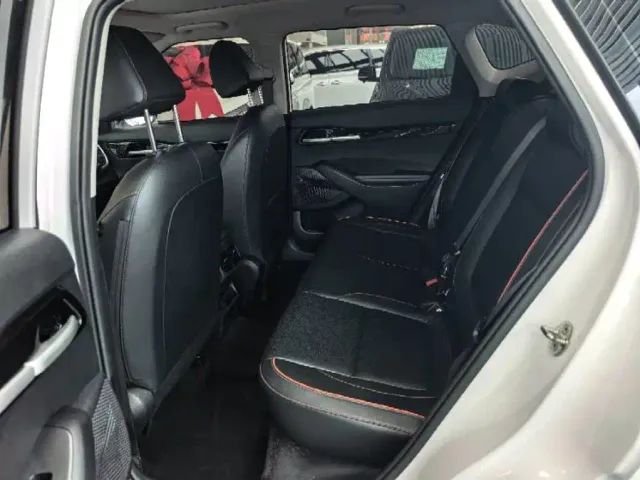 Kia Seltos — Фото автомобиля 7