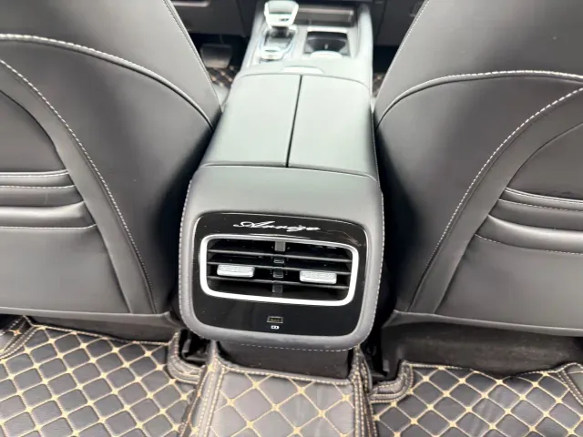 Chery Arrizo 8 — Фото автомобиля 15