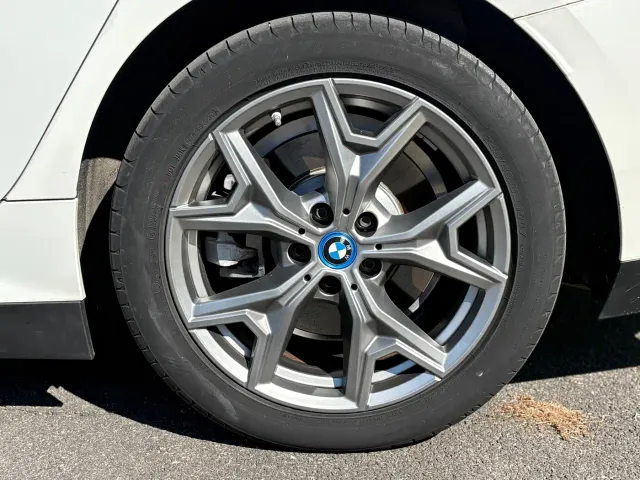 BMW i3 — Фото автомобиля 14