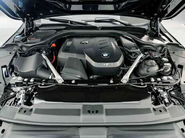 BMW 5 Series — Фото автомобиля 27