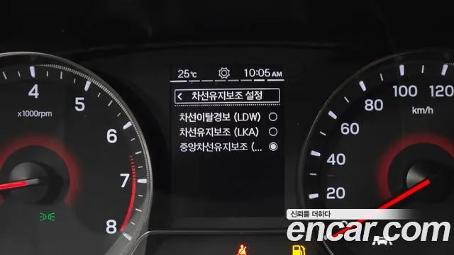 KG_Mobility_Ssangyong TIBOLI Very New Tivoli Бензин 1.5 2WD — Фото автомобиля 13