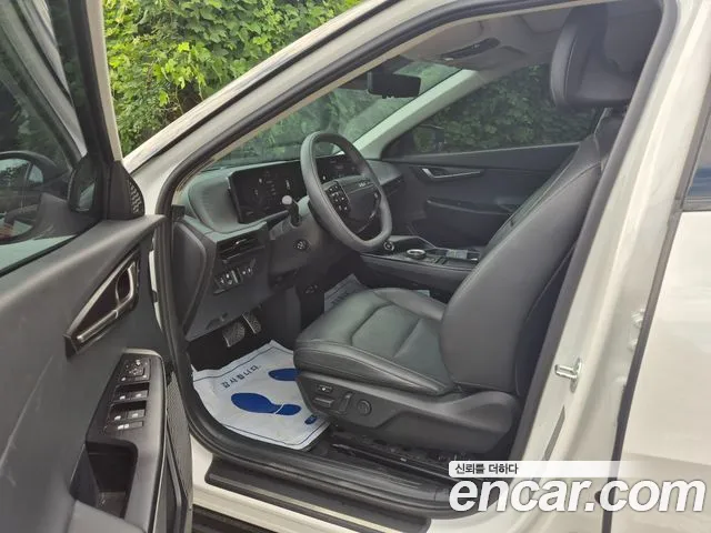 Kia EV6 — Фото автомобиля 11