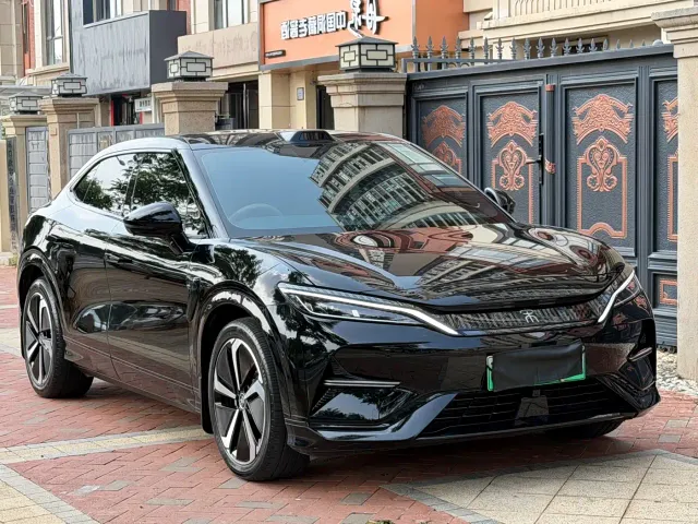 BYD Song L EV — Фото автомобиля 3
