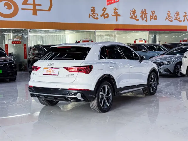 Audi Q3 — Фото автомобиля 8