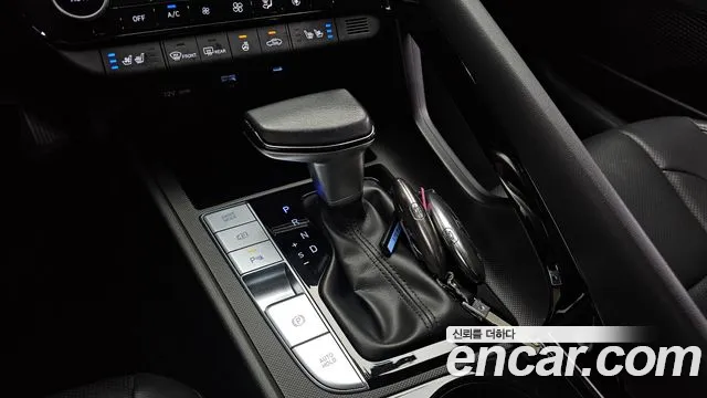 Hyundai Avante — Фото автомобиля 12