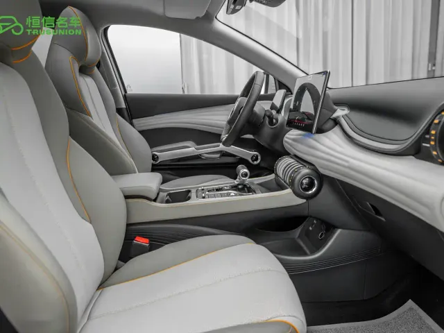 BYD Yuan PLUS — Фото автомобиля 10