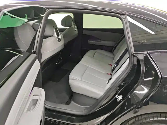 Nissan N7 — Фото автомобиля 11