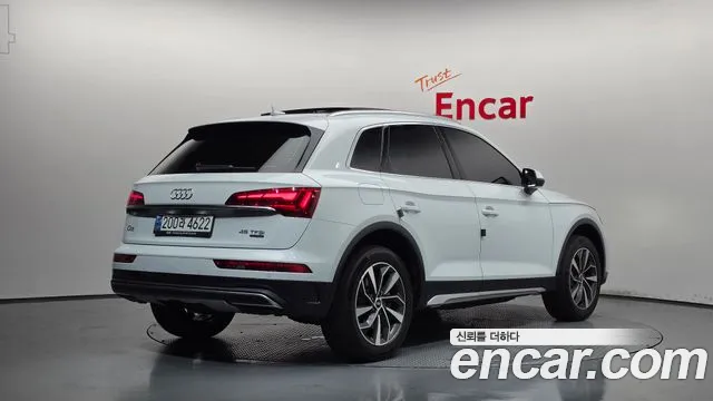 Audi Q5 45 TFSI quattro — Фото автомобиля 2