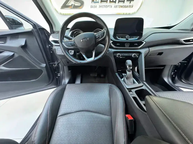 Chevrolet Volando 2020 Mild Hybrid Redline 530T Automatic Premium Edition (5+2 seater) — Фото автомобиля 11
