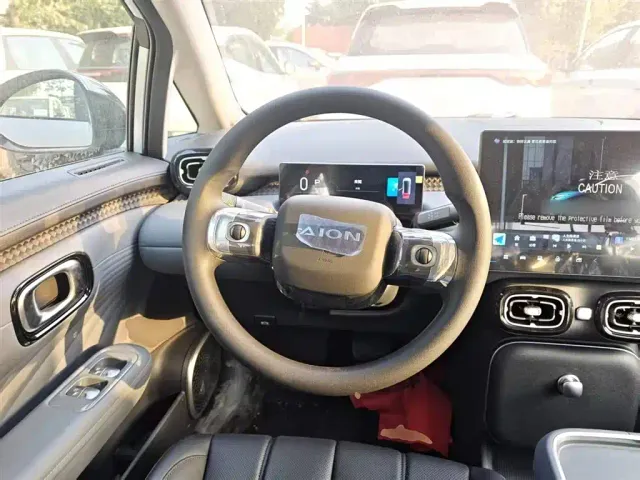 GAC Aion UT — Фото автомобиля 10