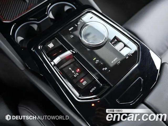 BMW 5 Series G60 — Фото автомобиля 9