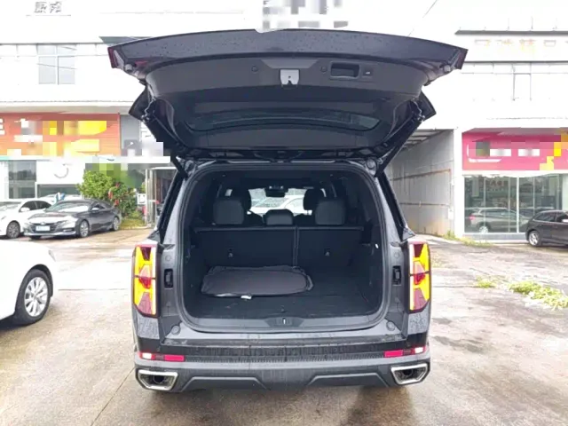 GAC Trumpchi GS8 — Фото автомобиля 18