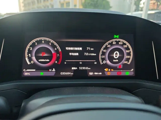 Honda Accord — Фото автомобиля 7