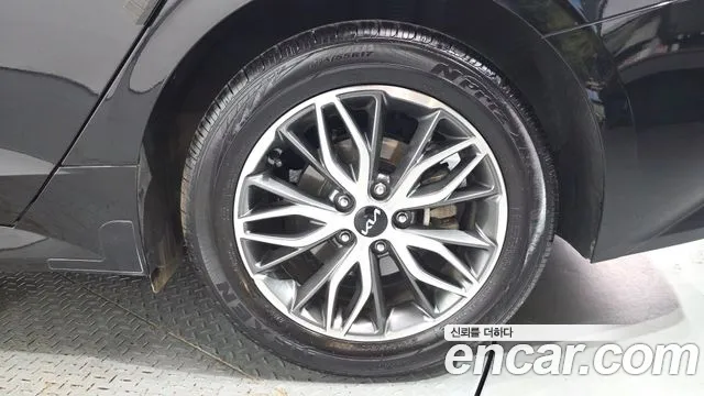 Kia K5 Generation 3 — Фото автомобиля 6