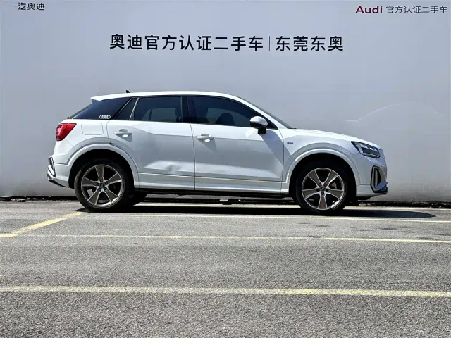 Audi Q2L — Фото автомобиля 3