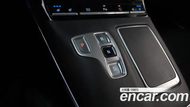 Hyundai Grandeur (New) Hybrid — Фото автомобиля 12