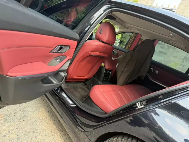 BMW 3 Series — Фото автомобиля 5