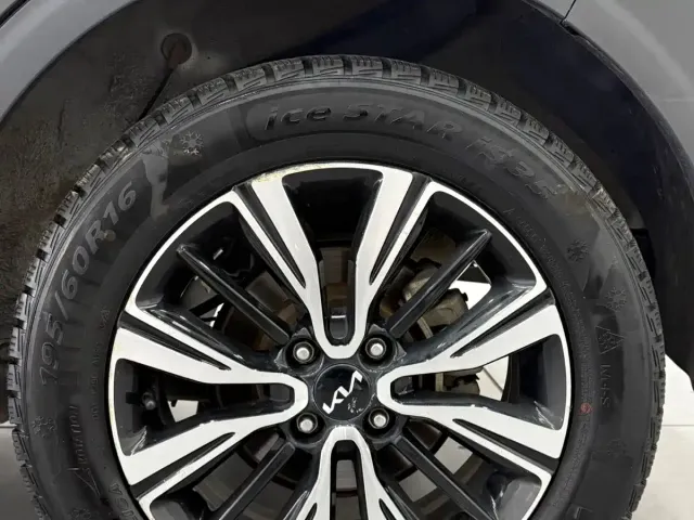 Kia KX1 — Фото автомобиля 15