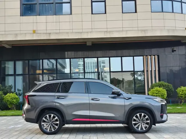 Changan CS75 Plus — Фото автомобиля 4