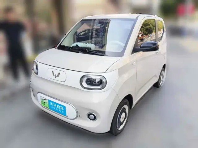 Фотография автомобиля — Wuling Hongguang Mini EV