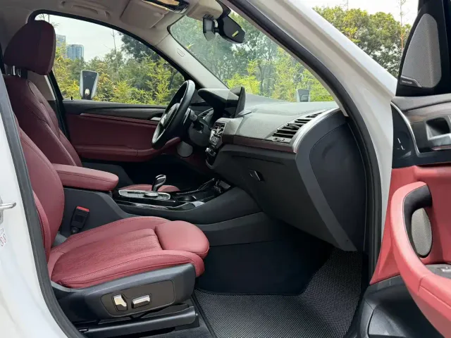 BMW X3 — Фото автомобиля 4