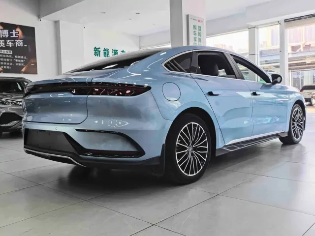 BYD Han — Фото автомобиля 7