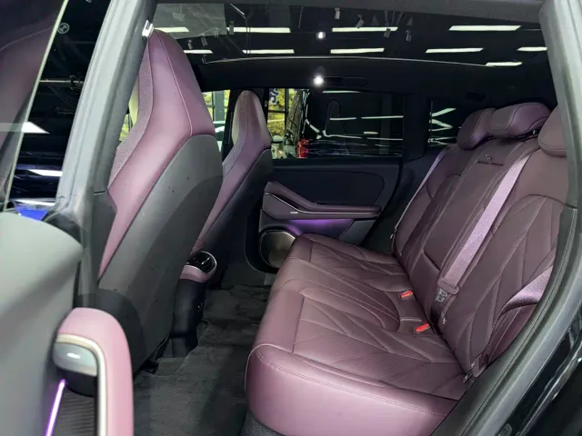 Nio ET5 Touring — Фото автомобиля 9