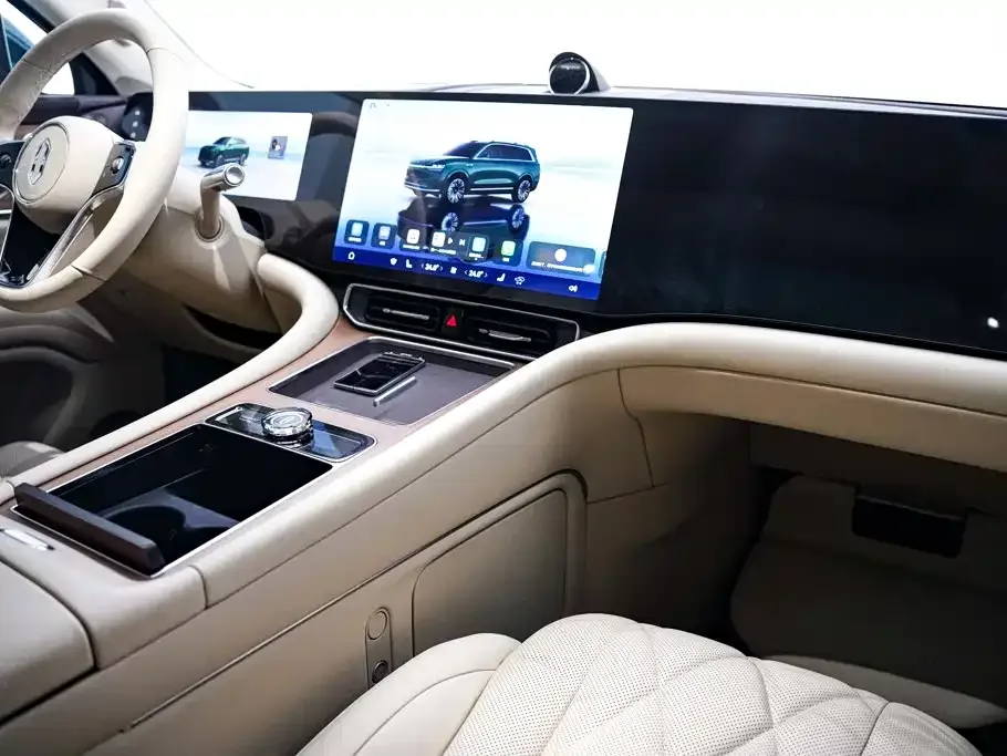AITO Wenjie AITO M9 2024 Extended Range Ultra 42kWh 6-Seater — Фото автомобиля 28