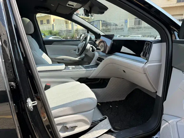 BYD Song Ultra — Фото автомобиля 17