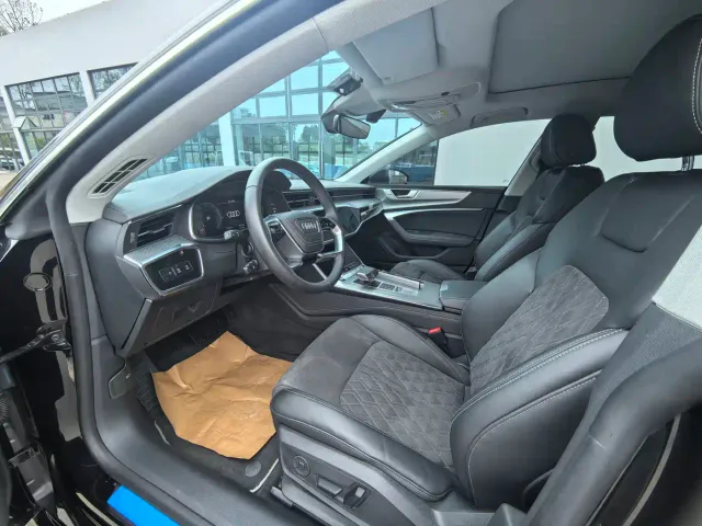 Audi A7L — Фото автомобиля 4