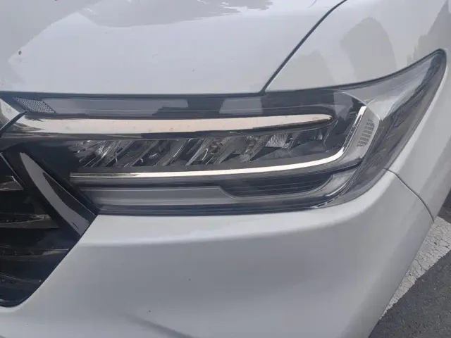 Honda Odyssey — Фото автомобиля 5