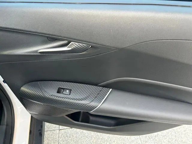 Changan Lamore — Фото автомобиля 13