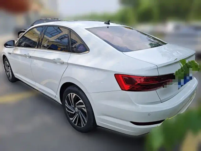 Volkswagen Sagitar — Фото автомобиля 5