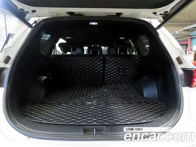 Hyundai Santafe Новый Santa Fe Бензин 2.5T 2WD — Фото автомобиля 16
