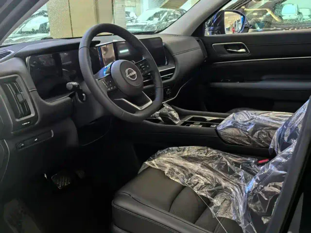 Nissan Terra — Фото автомобиля 3