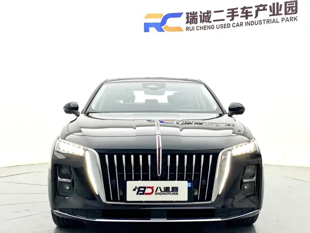 Hongqi H5 PHEV — Фото автомобиля 2