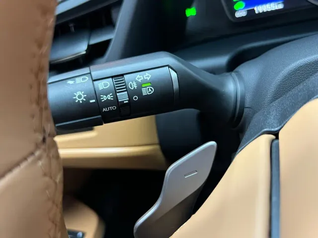 Lexus ES — Фото автомобиля 21