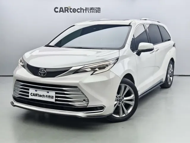 Фотография автомобиля — Toyota Sienna