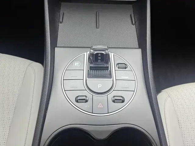 BYD Seal 05 DM-i — Фото автомобиля 16