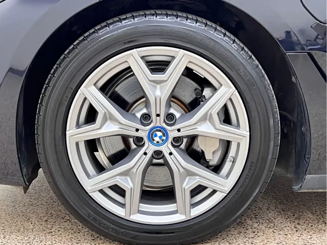 BMW i3 — Фото автомобиля 9
