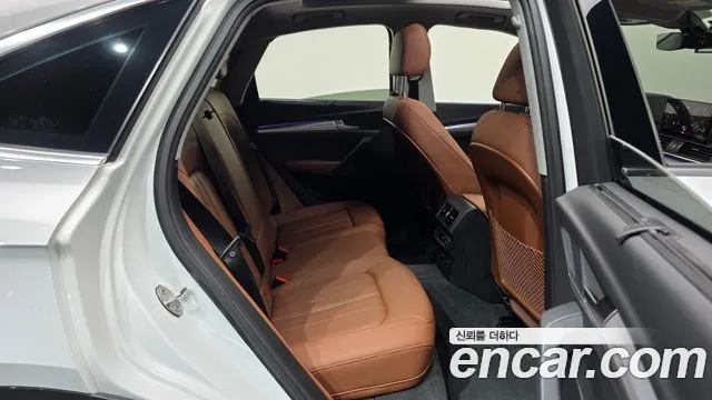 Audi Q5 45 TFSI quattro Sportback — Фото автомобиля 12