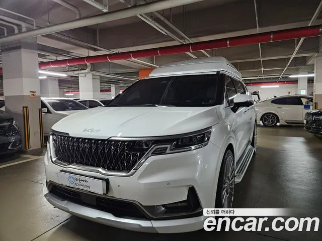 Kia Carnival Generation 4 — Фото автомобиля 5