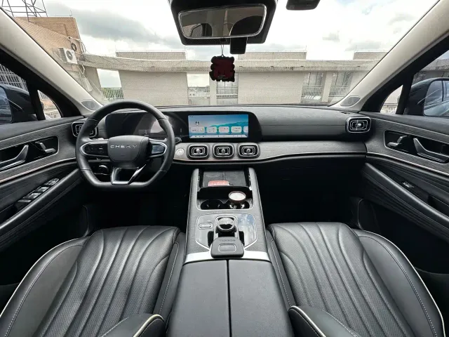 Chery Tiggo 9 — Фото автомобиля 11