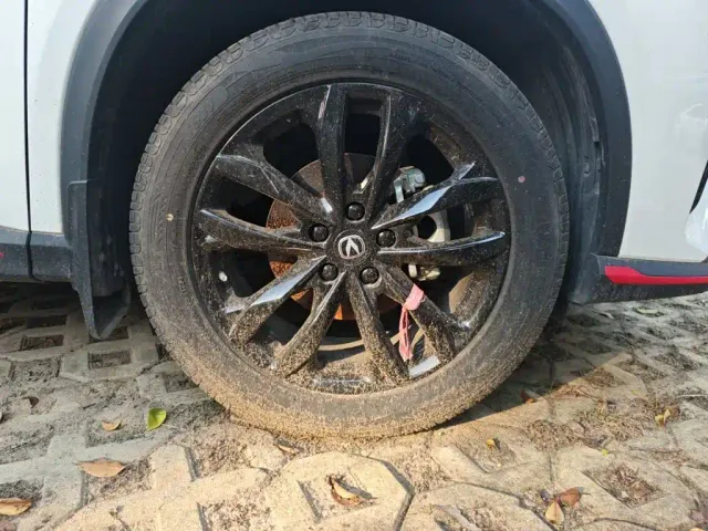 Changan X5 Plus — Фото автомобиля 24
